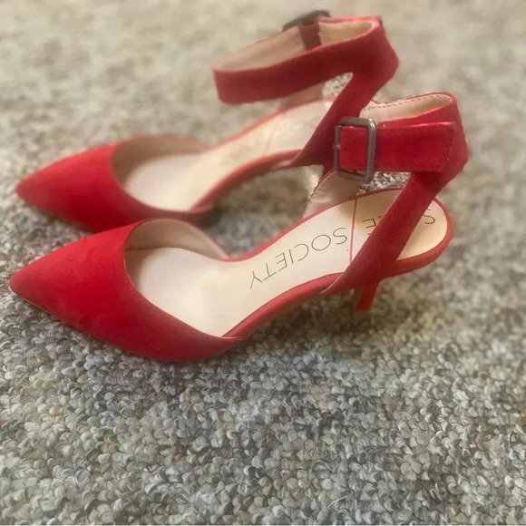 Sole Society Olivia Red Suede heels size 5 NWOT - Picture 6 of 8